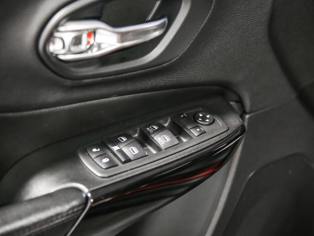 Jeep Cherokee NORTH 2019 d’occasion à vendre - 14