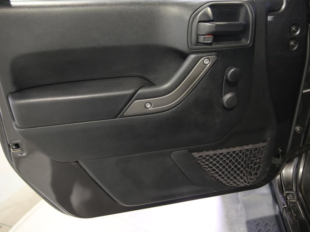 Jeep Wrangler JK Sport 2018 d’occasion à vendre - 13