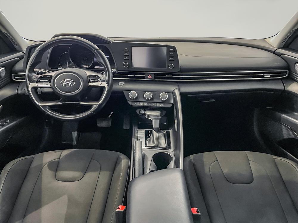 Hyundai Elantra Preferred 2021 d’occasion à vendre - 9