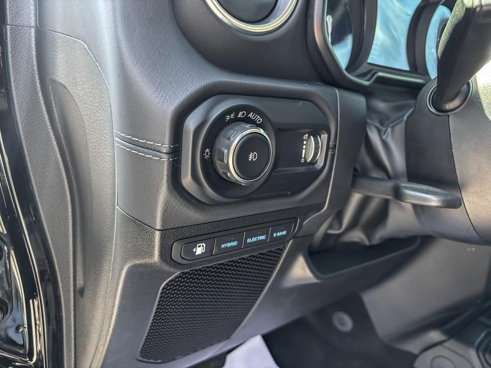 Jeep Wrangler 4xe SAHARA 2024 d’occasion à vendre - 12