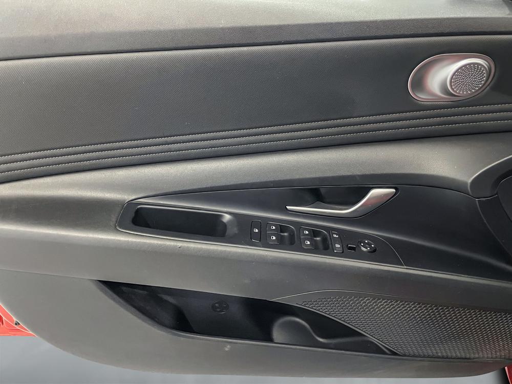 Hyundai Elantra Preferred 2021 d’occasion à vendre - 12