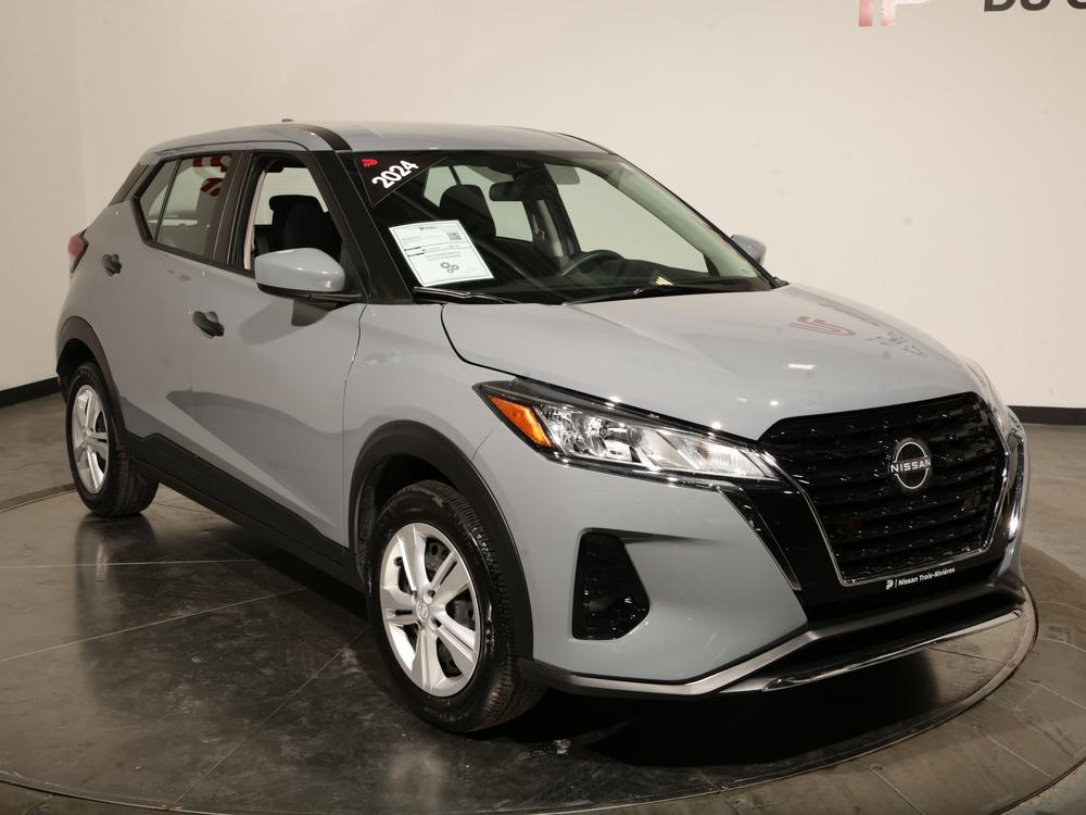 Nissan Kicks S