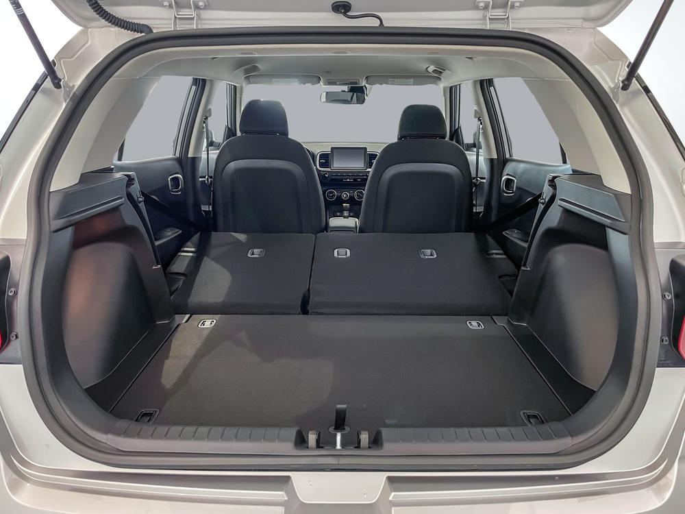 Hyundai Venue 2024 Argent usage à vendre Hyundai Venue 2024 Argent usage à vendre