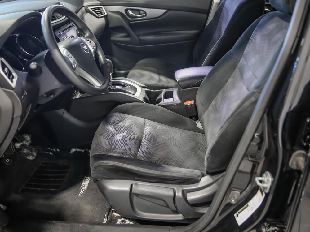 Nissan Rogue S 2016 d’occasion à vendre - 16