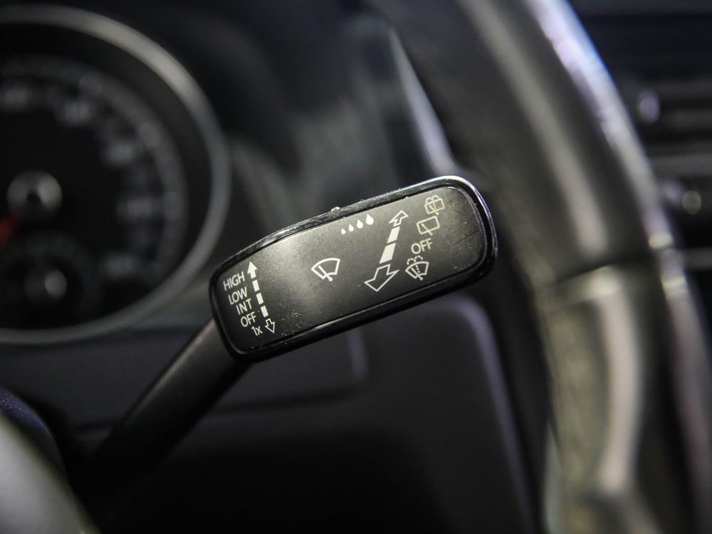 Volkswagen Golf Trendline 2018 d’occasion à vendre - 23