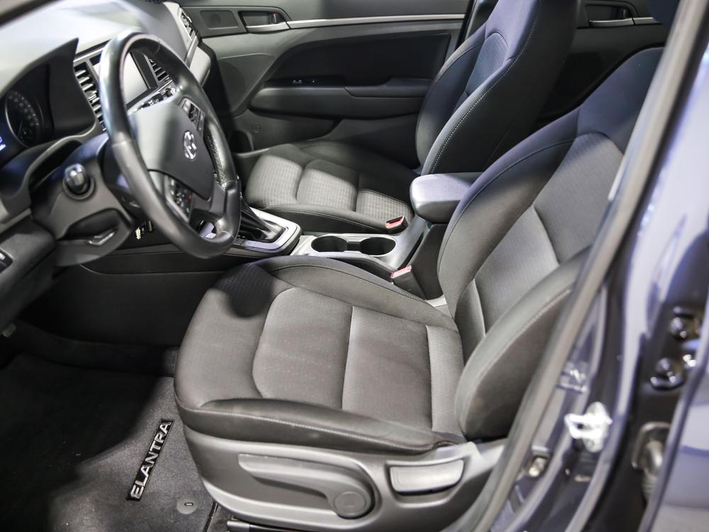 Hyundai Elantra GL 2018 d’occasion à vendre - 16