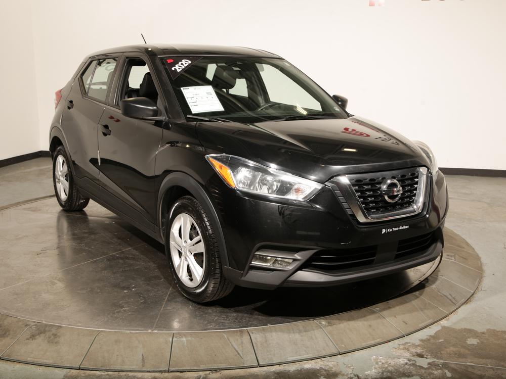 Nissan Kicks S