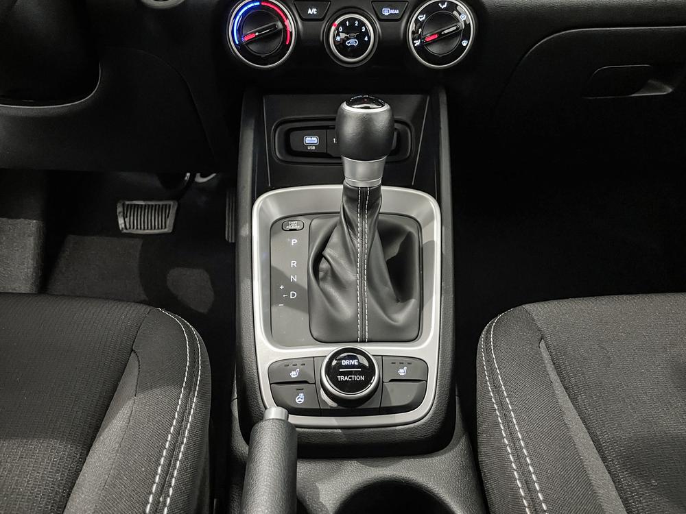 Hyundai Venue PREFERRED TWO TONE 2025 d’occasion à vendre - 27