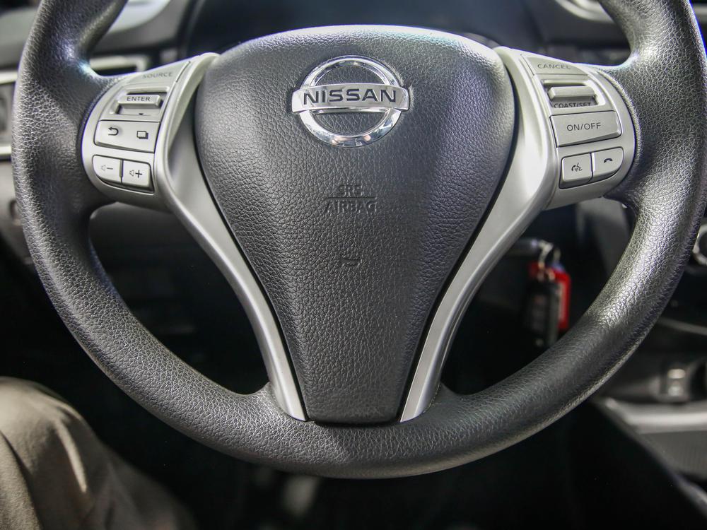 Nissan Rogue S 2016 d’occasion à vendre - 17