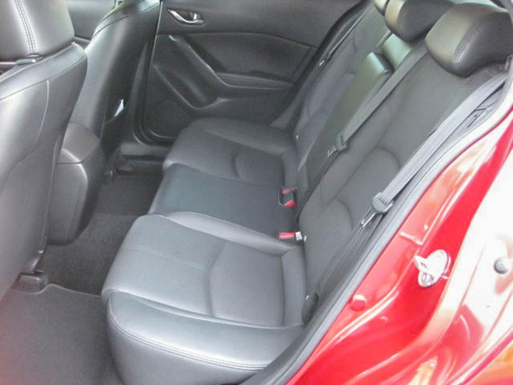 Mazda Mazda3 Sport GT 2018 d’occasion à vendre - 14