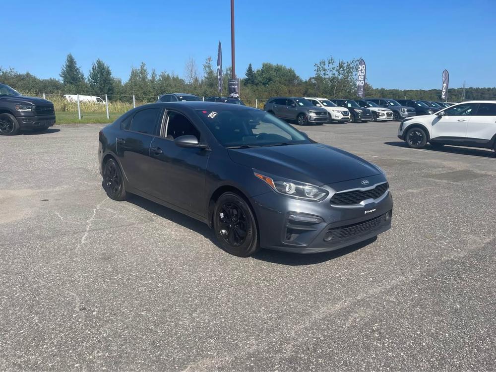 Kia Forte LX MANUELLE