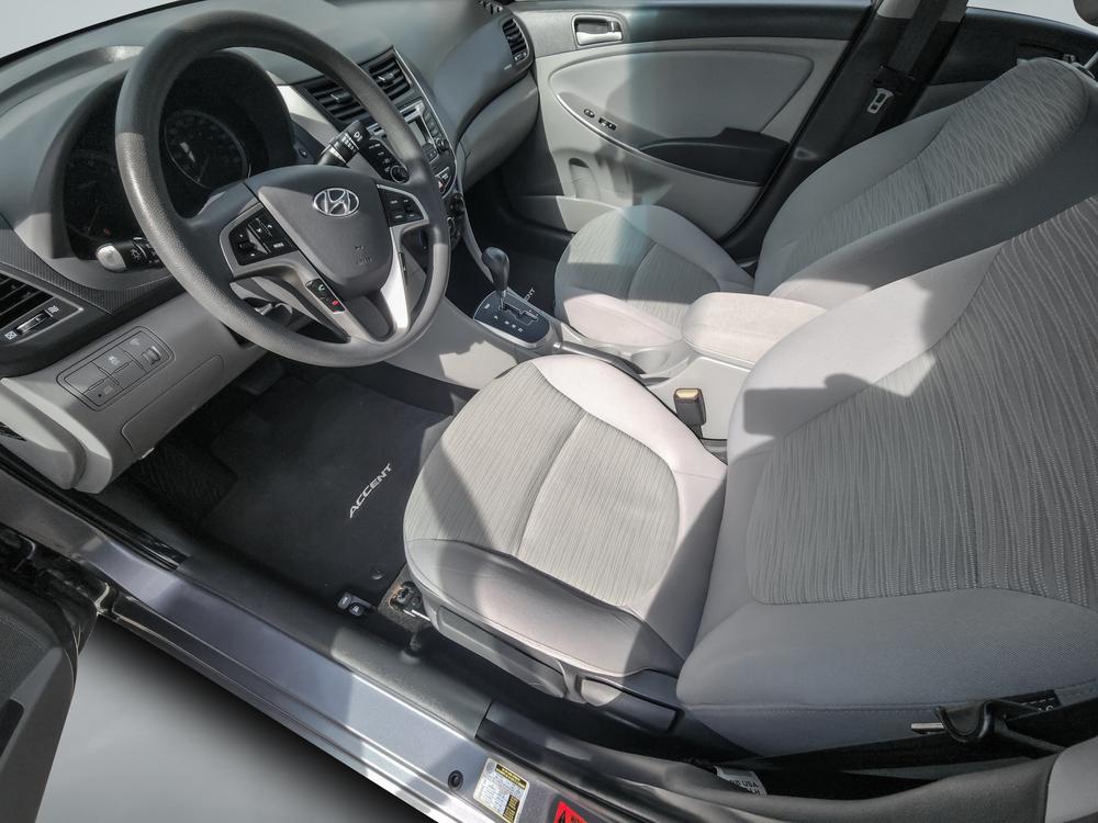 Hyundai Accent LE 2017 d’occasion à vendre - 14