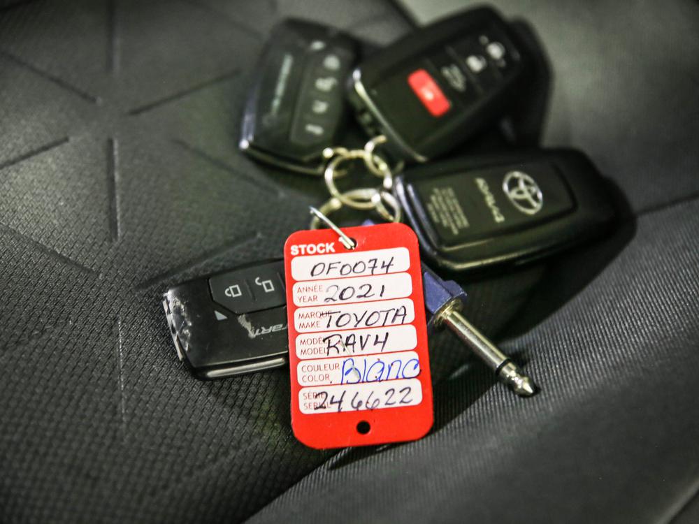 Toyota RAV4 XLE 2021 d’occasion à vendre - 37