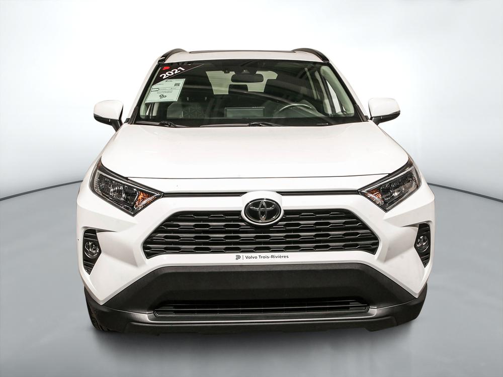 Toyota RAV4 XLE 2021 d’occasion à vendre - 11