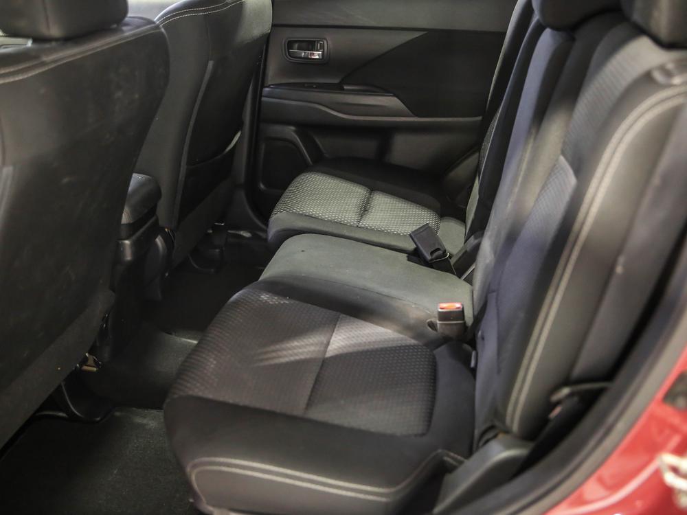 Mitsubishi Outlander ES 2018 d’occasion à vendre - 30