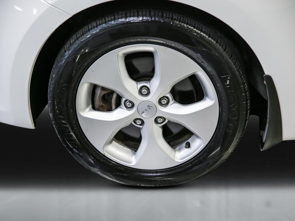 Kia Rondo LX 2016 d’occasion à vendre - 11