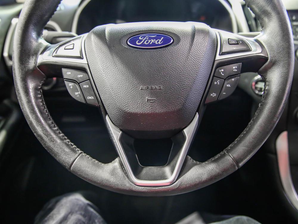 Ford Edge SEL 2015 d’occasion à vendre - 18