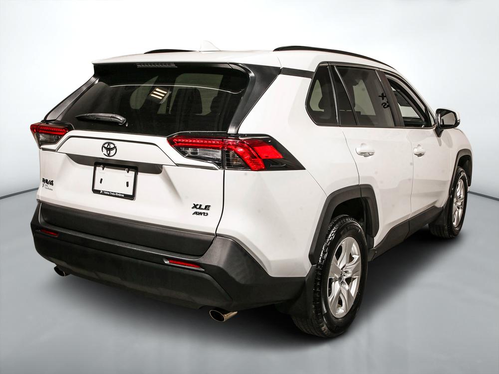 Toyota RAV4 XLE 2021 d’occasion à vendre - 3