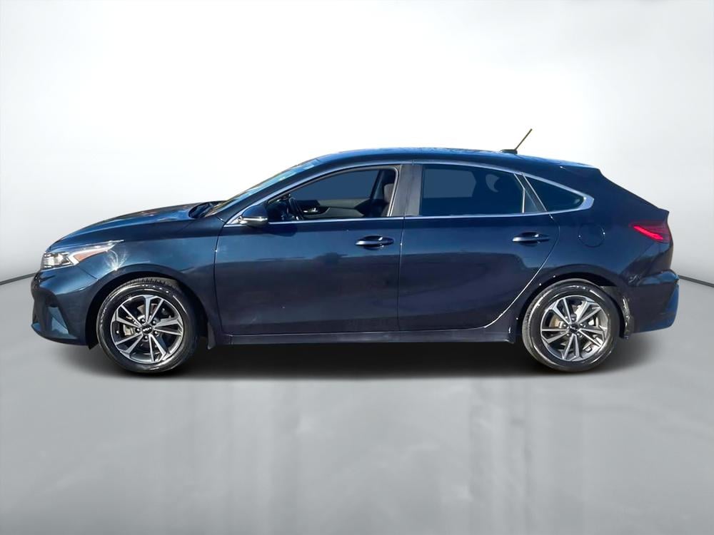 Kia Forte5 EX 2022 d’occasion à vendre - 4