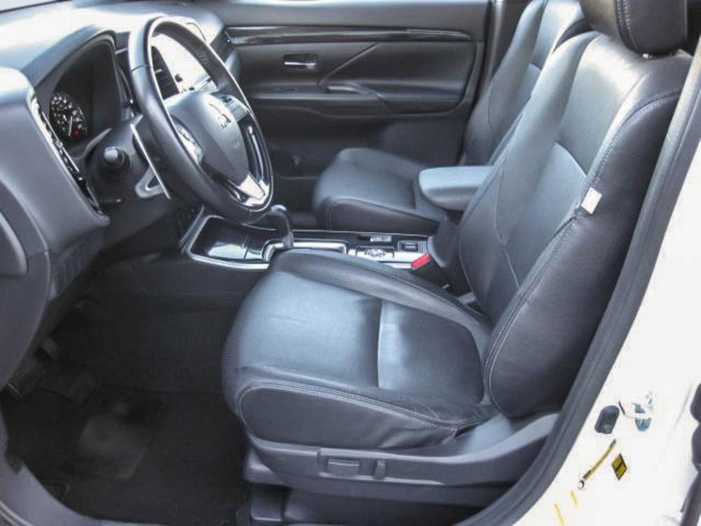 Mitsubishi Outlander SE 2018 d’occasion à vendre - 12