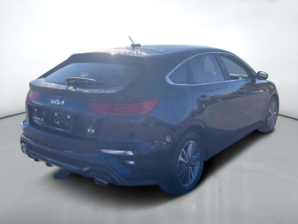 Kia Forte5 EX 2022 d’occasion à vendre - 9