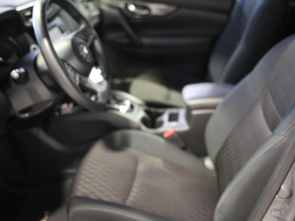 Nissan Rogue SV 2018 d’occasion à vendre - 16