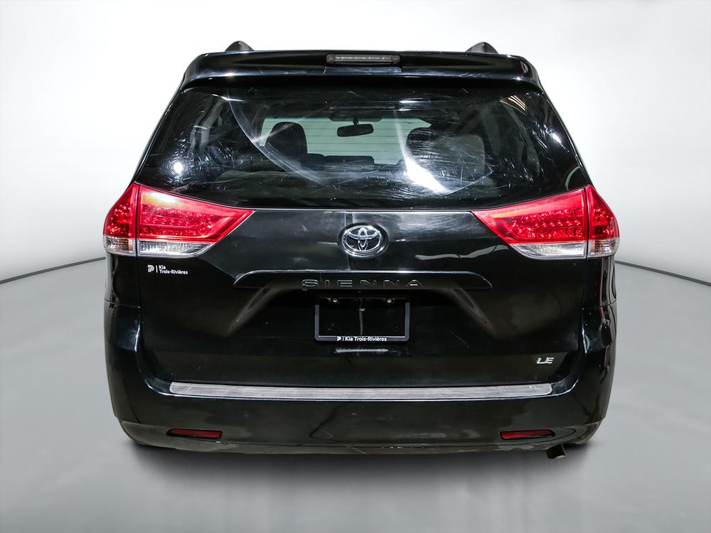 Toyota Sienna LE 2014 d’occasion à vendre - 4