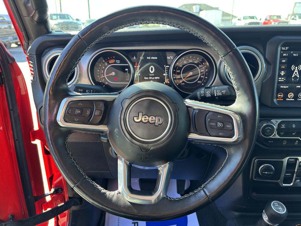 Jeep Wrangler SAHARA UNLIMITED 2023 d’occasion à vendre - 17