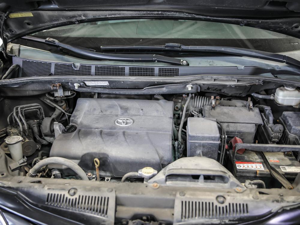 Toyota Sienna LE 2014 d’occasion à vendre - 37