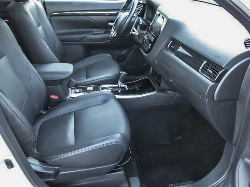 Mitsubishi Outlander SE 2018 d’occasion à vendre - 32