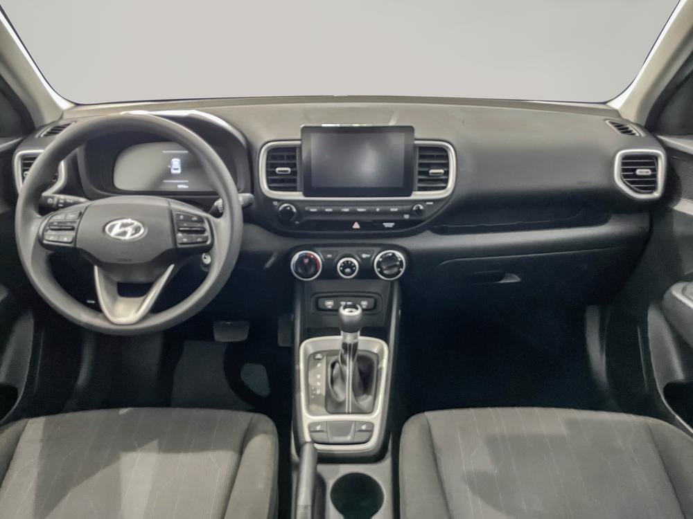 Hyundai Venue Essential / toit noir 2023 d’occasion à vendre - 8