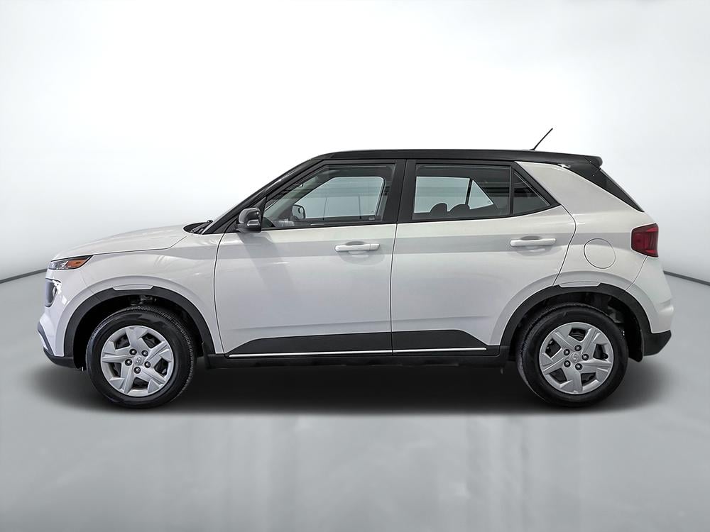 Hyundai Venue Essential / toit noir 2023 d’occasion à vendre - 4