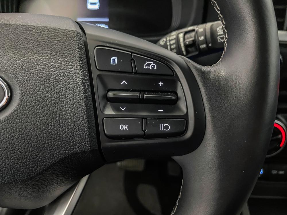 Hyundai Venue PREFERRED TWO TONE 2025 d’occasion à vendre - 17