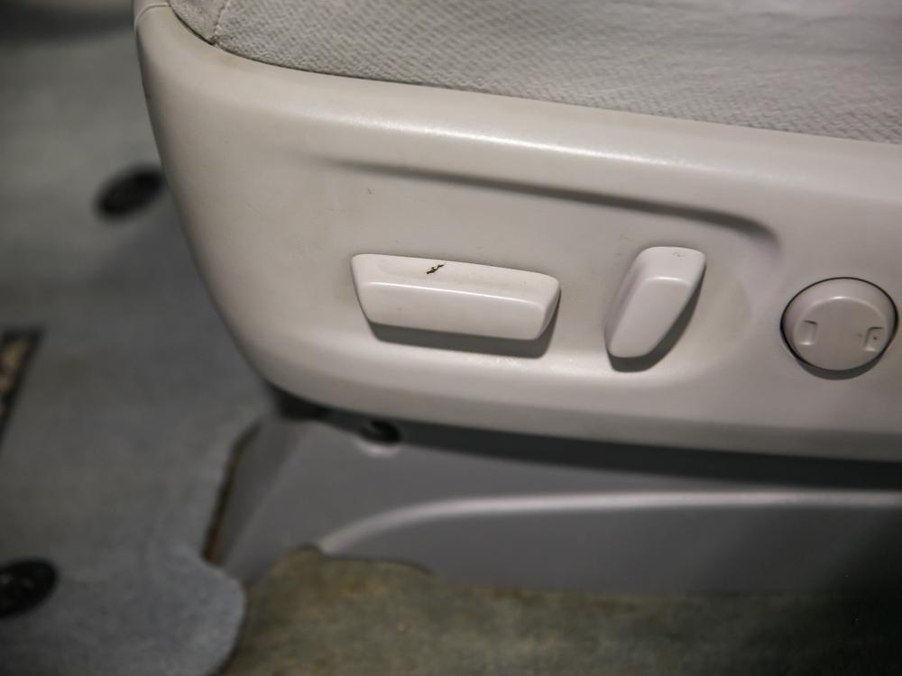 Toyota Sienna LE 2014 d’occasion à vendre - 17