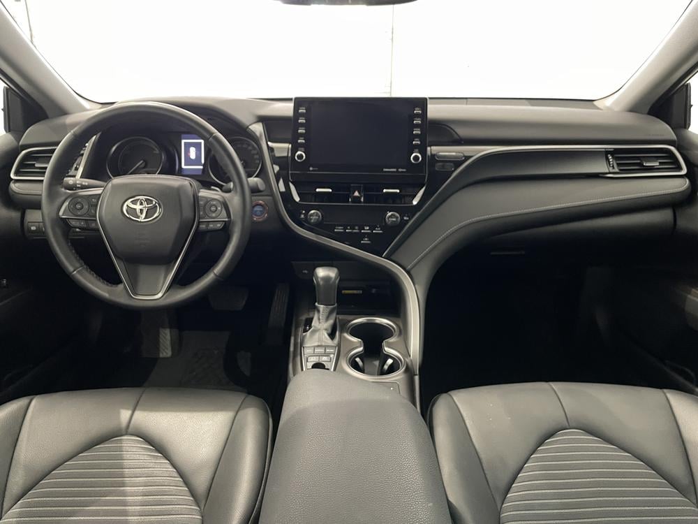 Toyota Camry SE 2023 d’occasion à vendre - 9