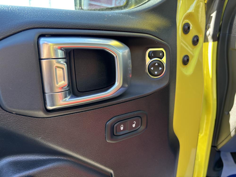 Jeep Wrangler unlimited altitude 2023 d’occasion à vendre - 12