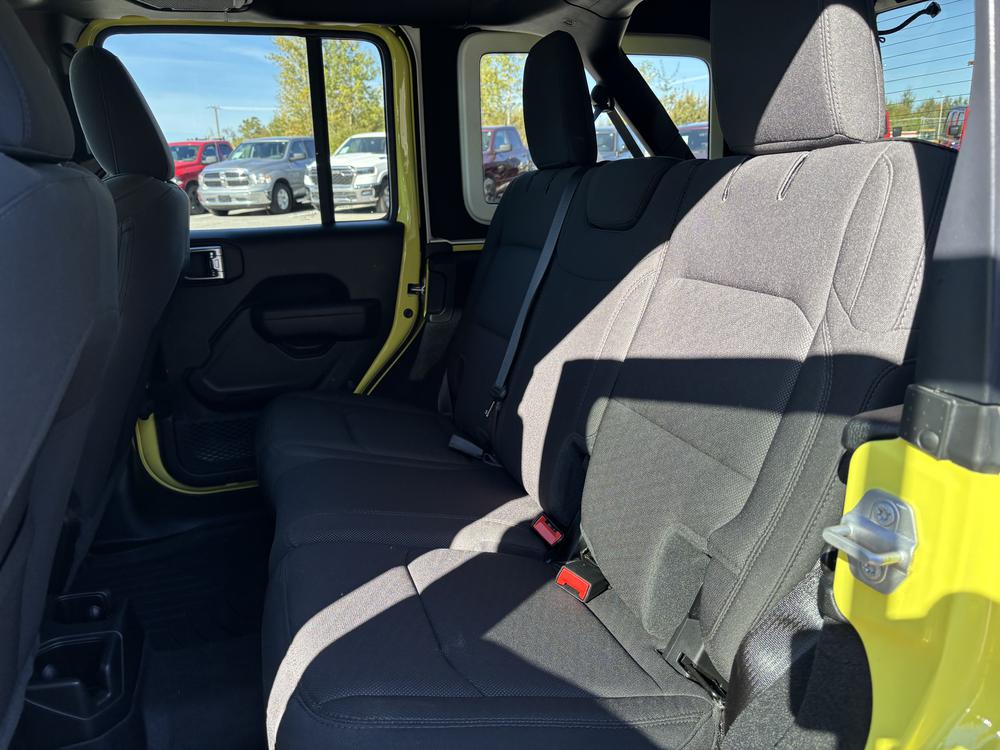 Jeep Wrangler unlimited altitude 2023 d’occasion à vendre - 21