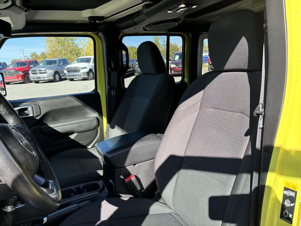 Jeep Wrangler unlimited altitude 2023 d’occasion à vendre - 16