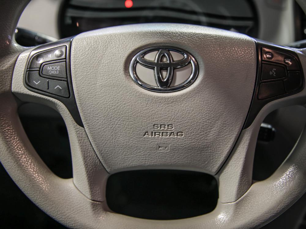 Toyota Sienna LE 2014 d’occasion à vendre - 18