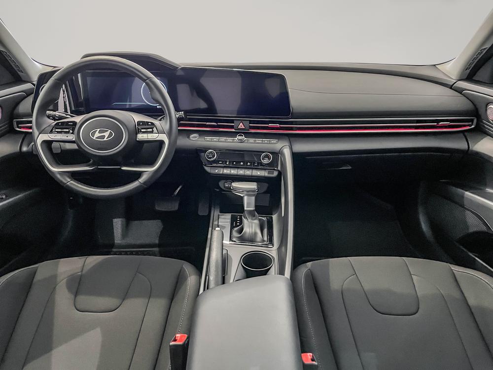 Hyundai Elantra Preferred Tech 2025 d’occasion à vendre - 9