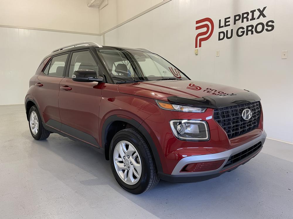 Hyundai Venue PREFERRED TWO TONE
