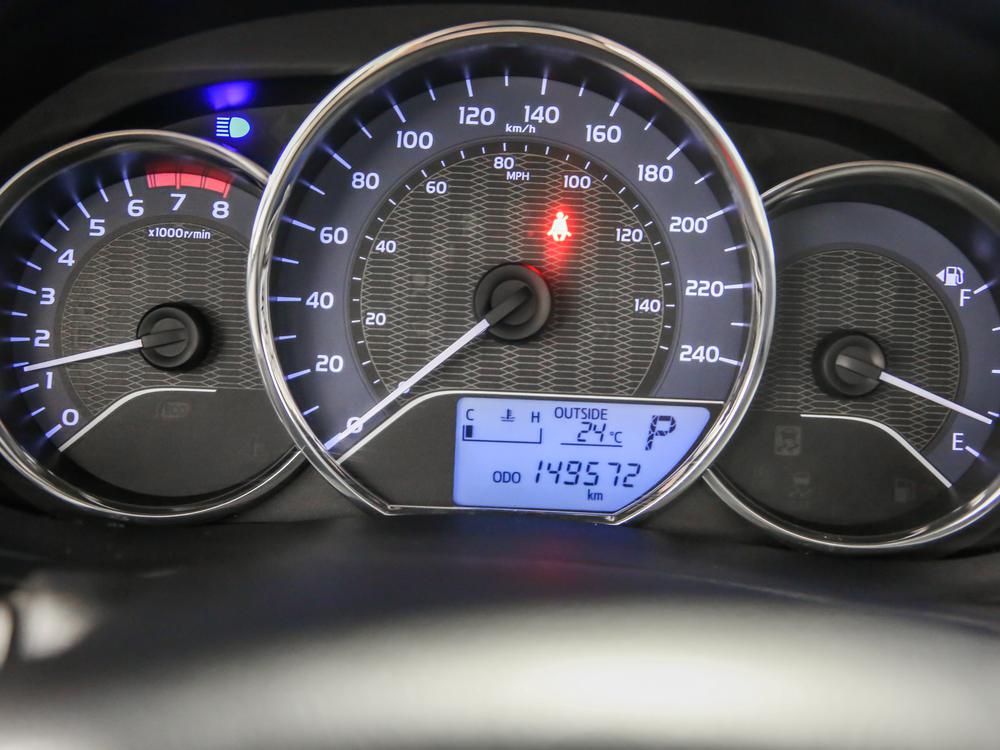 Toyota Corolla LE 2015 d’occasion à vendre - 23