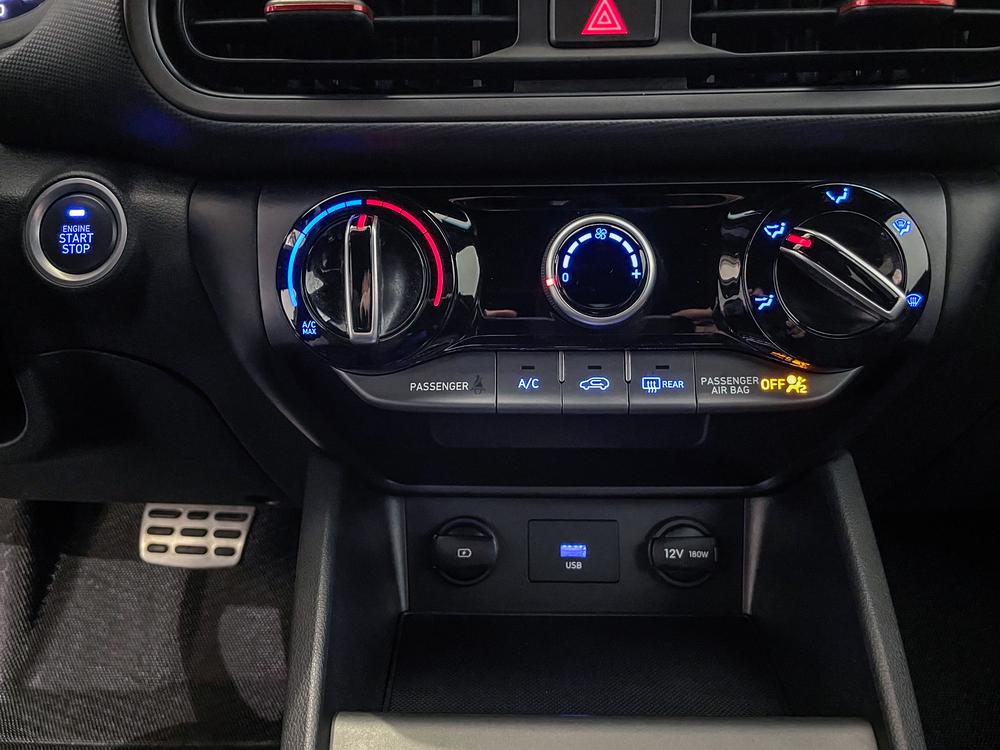 Hyundai Kona 2022 Gris usage à vendre Hyundai Kona 2022 Gris usage à vendre