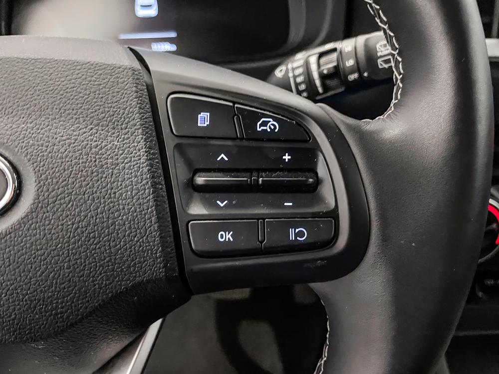 Hyundai Venue PREFERRED TWO TONE 2025 d’occasion à vendre - 17