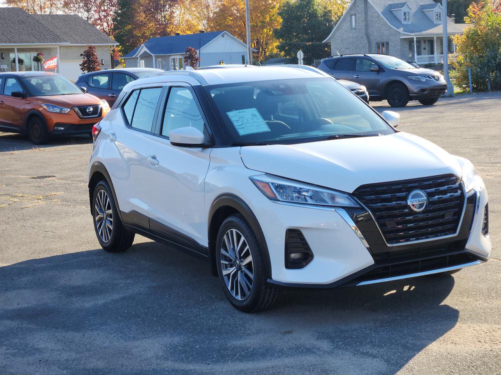 Nissan Kicks SV