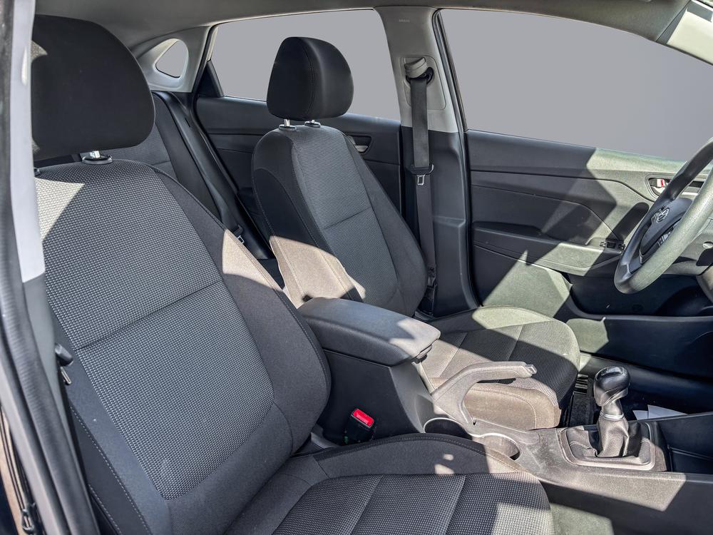 Hyundai Accent prefered 2020 d’occasion à vendre - 21