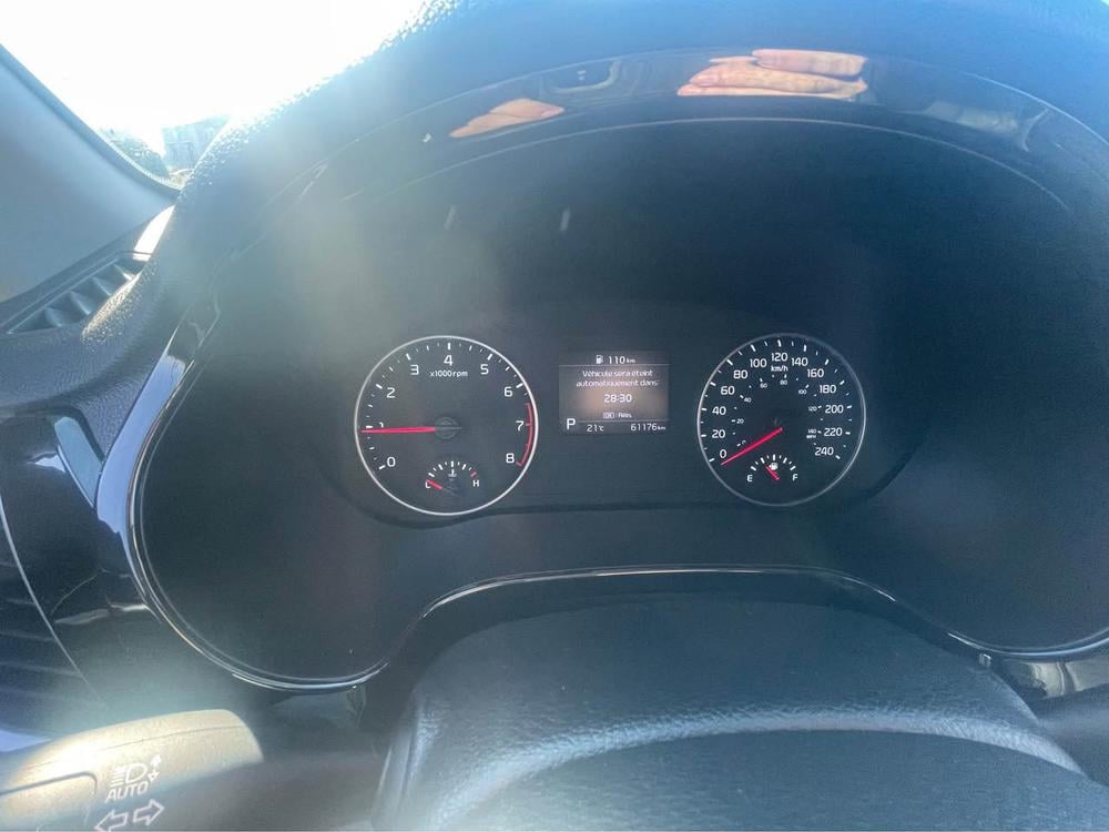 Kia Seltos EX FWD 2023 d’occasion à vendre - 16