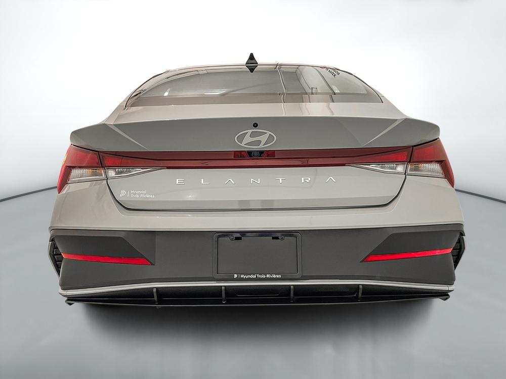 Hyundai Elantra Preferred Tech 2025 d’occasion à vendre - 7