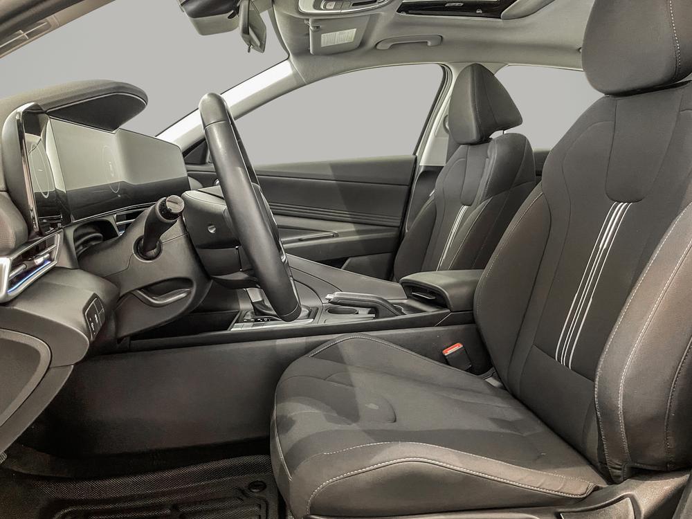 Hyundai Elantra Preferred Tech 2025 d’occasion à vendre - 14