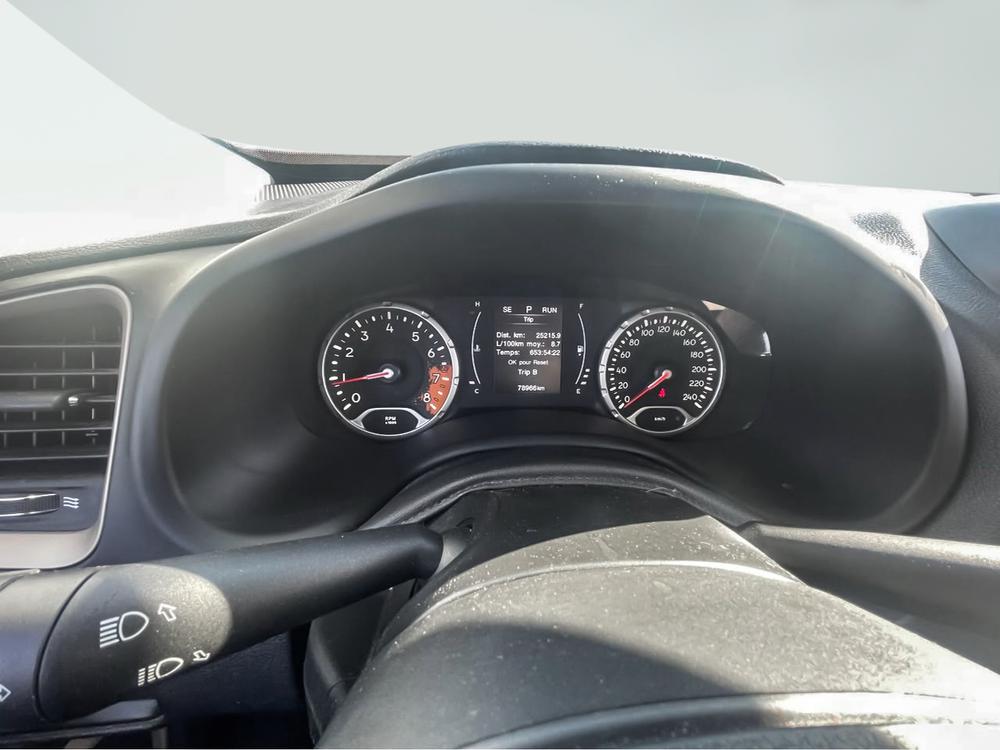 Jeep Renegade NORTH 2017 d’occasion à vendre - 13
